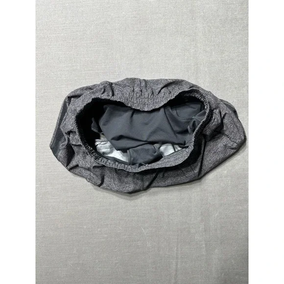 Luluelmon Hotty Hot Low Rise Lined Shorts Women Size 8 Grey Athletic 3.5" Inseam - Picture 3 of 7